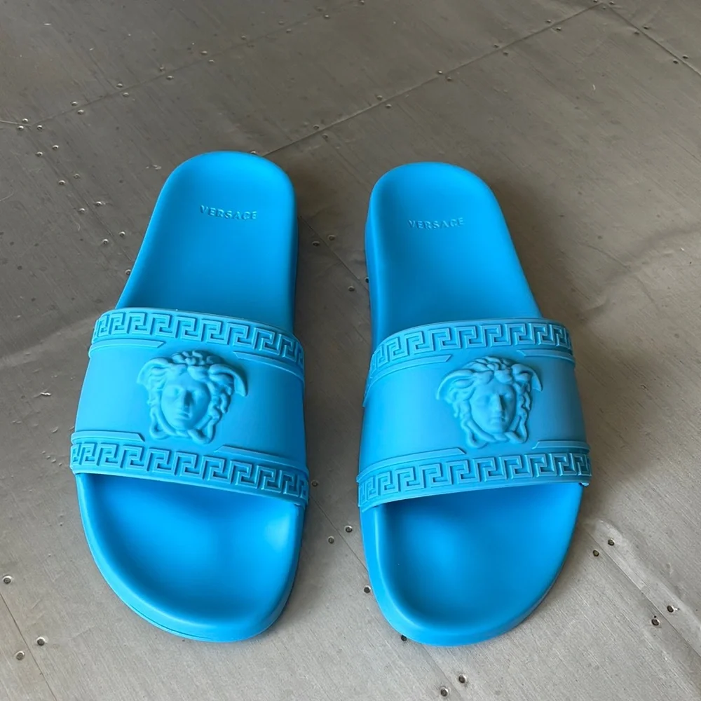 Versace mens sky blue rubber pvc Medusa slides sandals flats sz 42